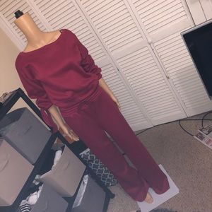 Off the sholder highwaisted sweatsuit set